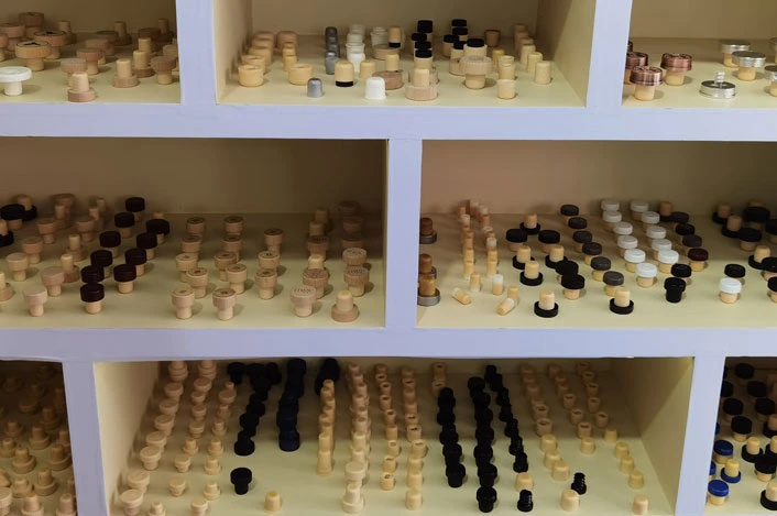 wood-cork-stopper-706469-2 wood-cork-stopper-706469-2